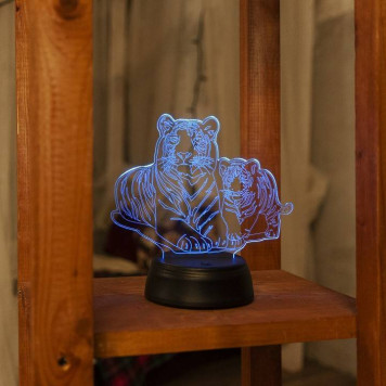 Зверь декоративный Uniel ULI-M508 RGB/3AA TIGER FAMILY/BLACK UL-00008403-6